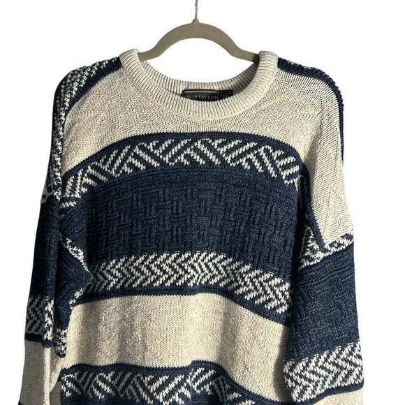 David Taylor 80" 90's Acrylic Crew Neck Sweater Navy Blue and White Sz LT - Picture 2 of 8